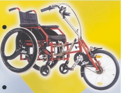 foto rolstoel met aankoppelwiel